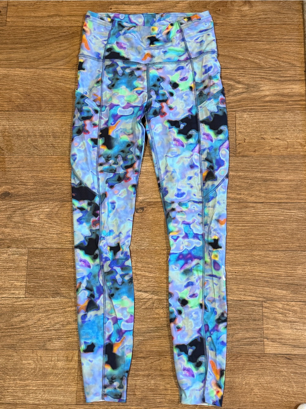 RARE seawheeze lululemon tights new with no tags size 4